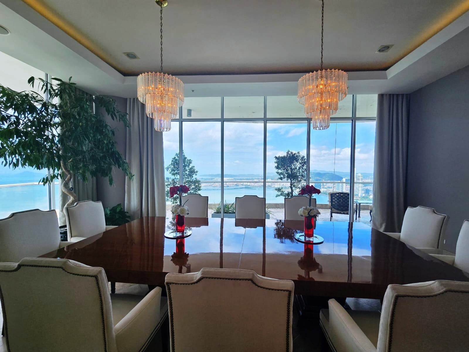 Full-Floor Penthouse at The Point, Punta Paitilla - Gallery image 21