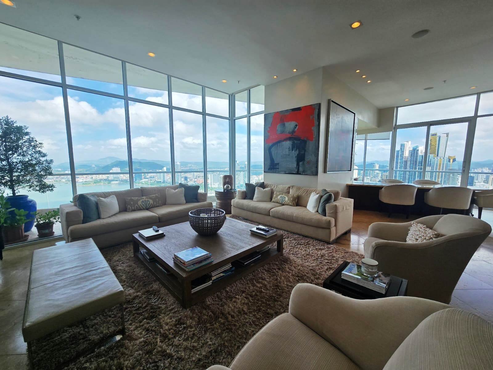 Full-Floor Penthouse at The Point, Punta Paitilla - Gallery image 27