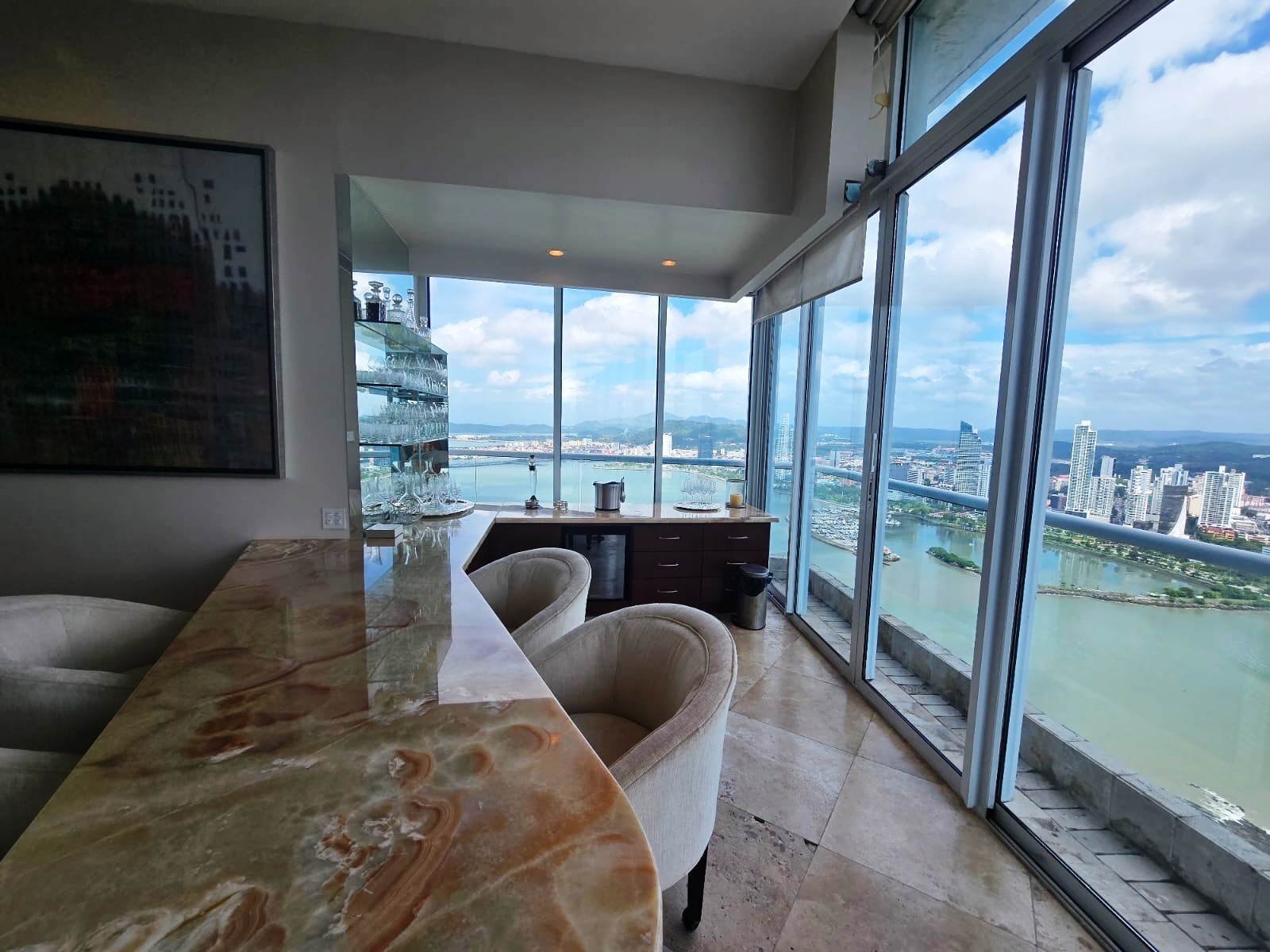 Full-Floor Penthouse at The Point, Punta Paitilla - Gallery image 28