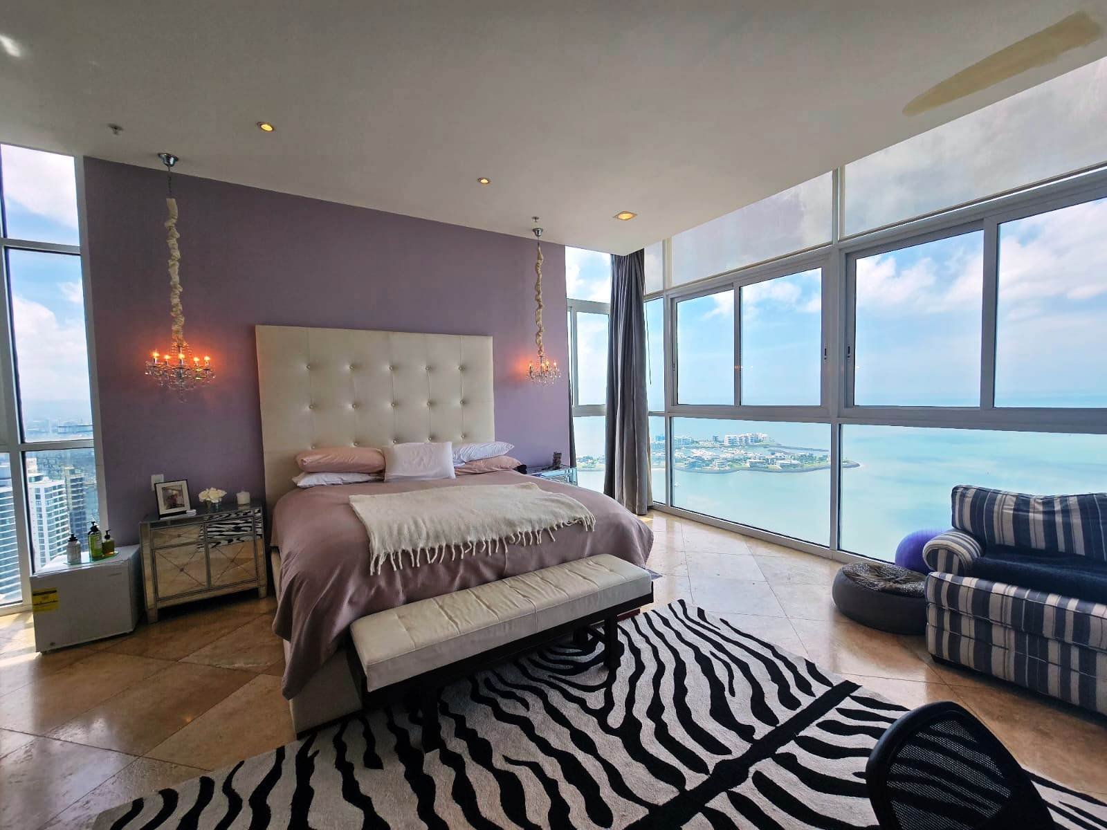 Full-Floor Penthouse at The Point, Punta Paitilla - Gallery image 46