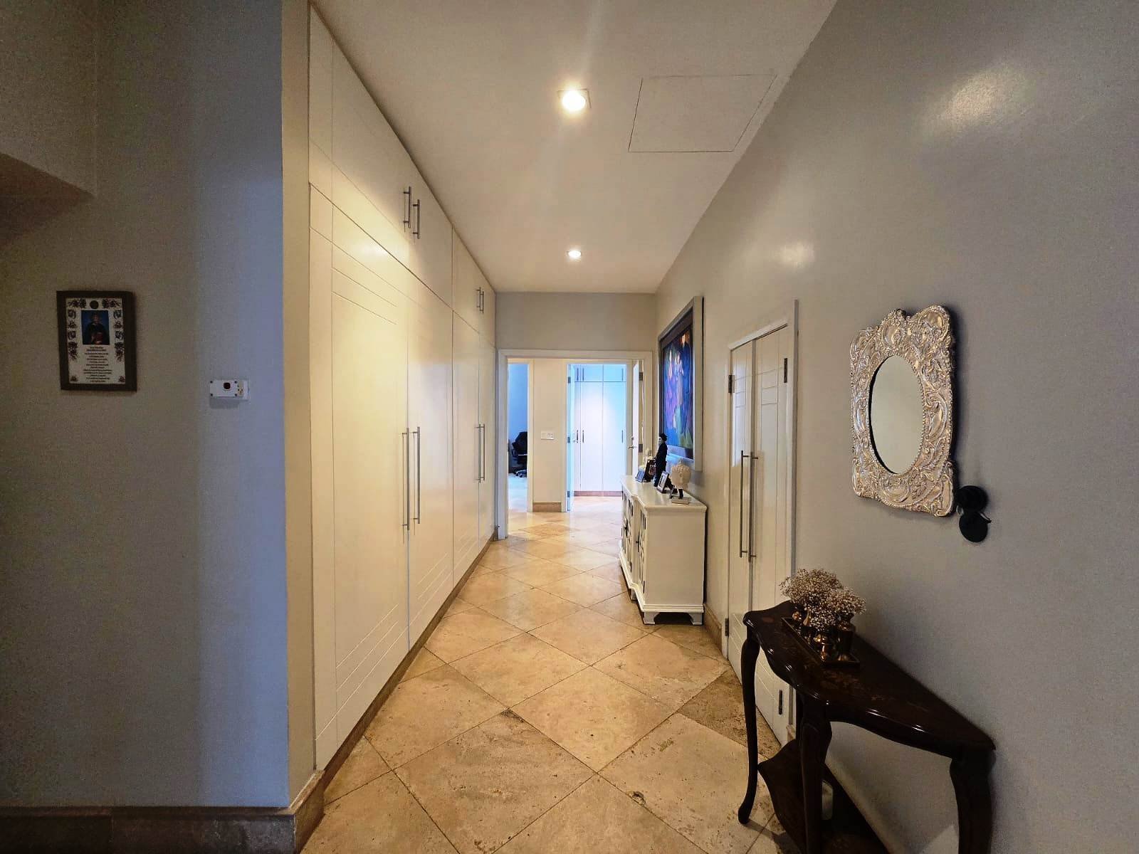 Full-Floor Penthouse at The Point, Punta Paitilla - Gallery image 59