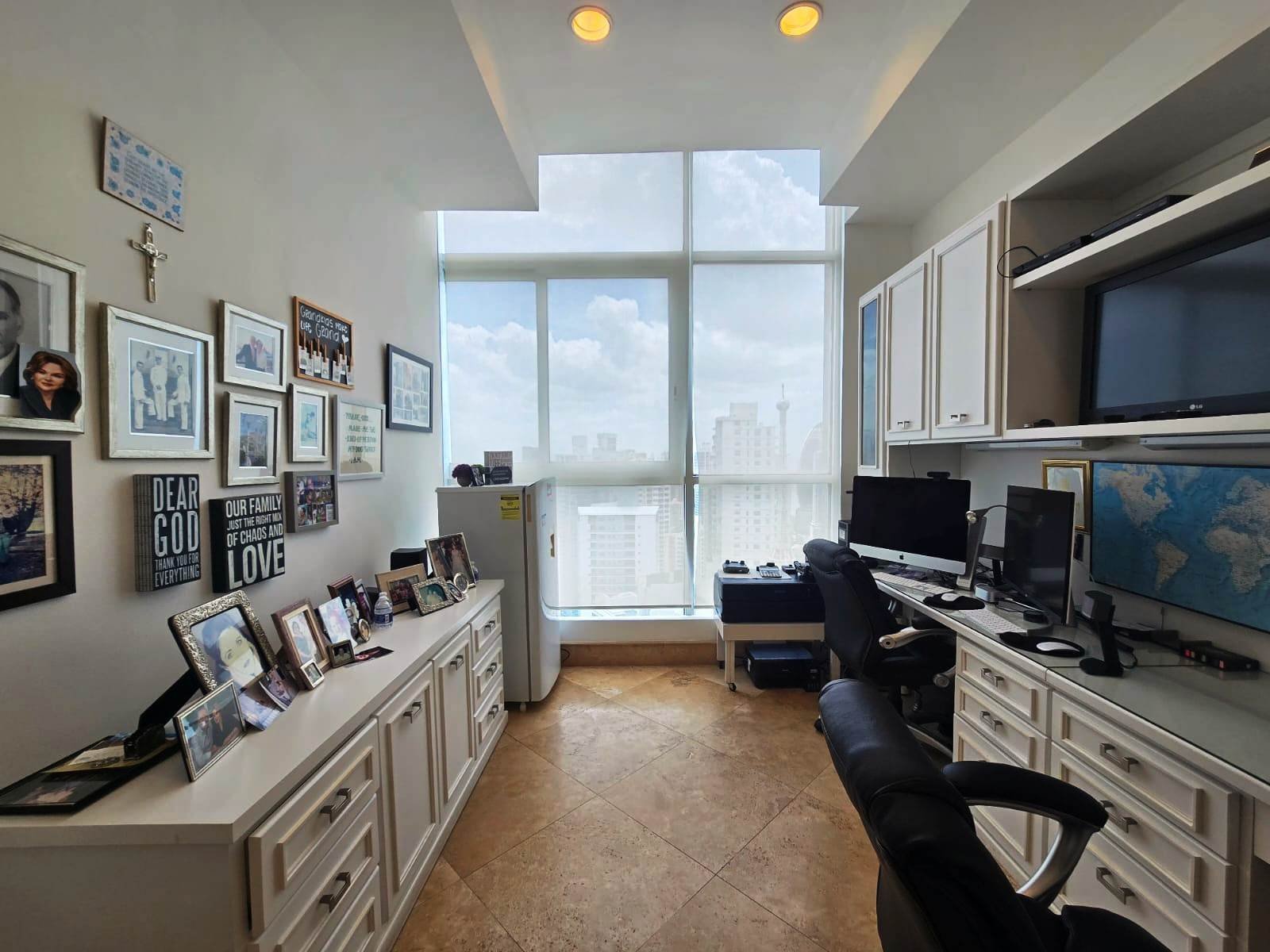 Full-Floor Penthouse at The Point, Punta Paitilla - Gallery image 61