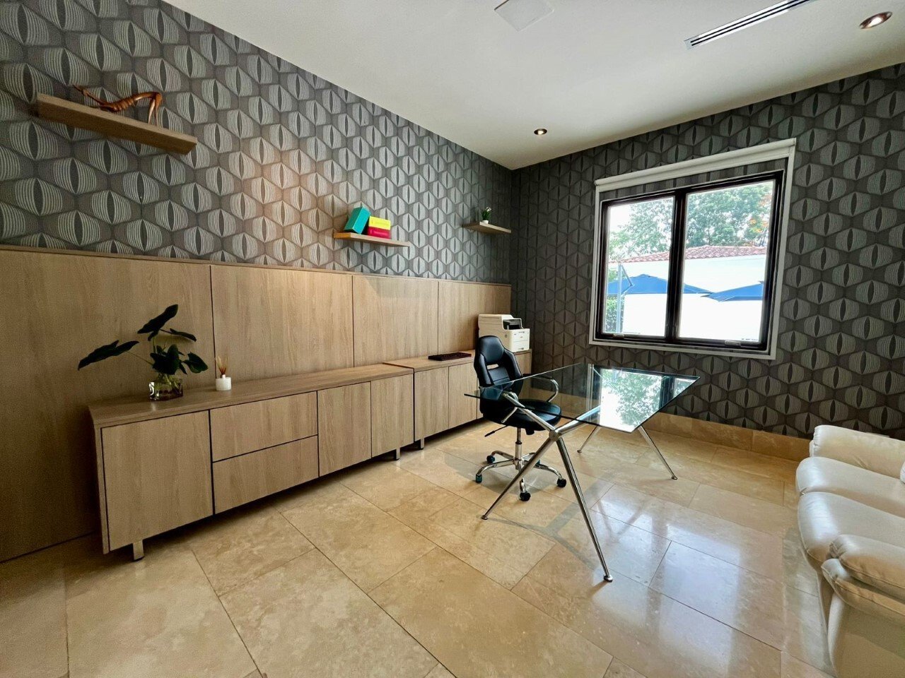 Two-Story Family Residence in Santa Maria - Gallery image 26