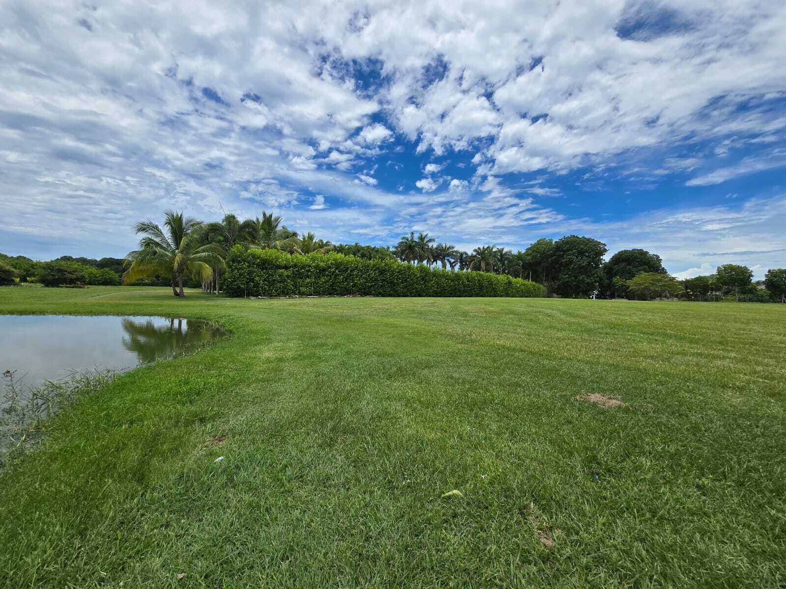 Lakefront Building Lot in Buenaventura Resort