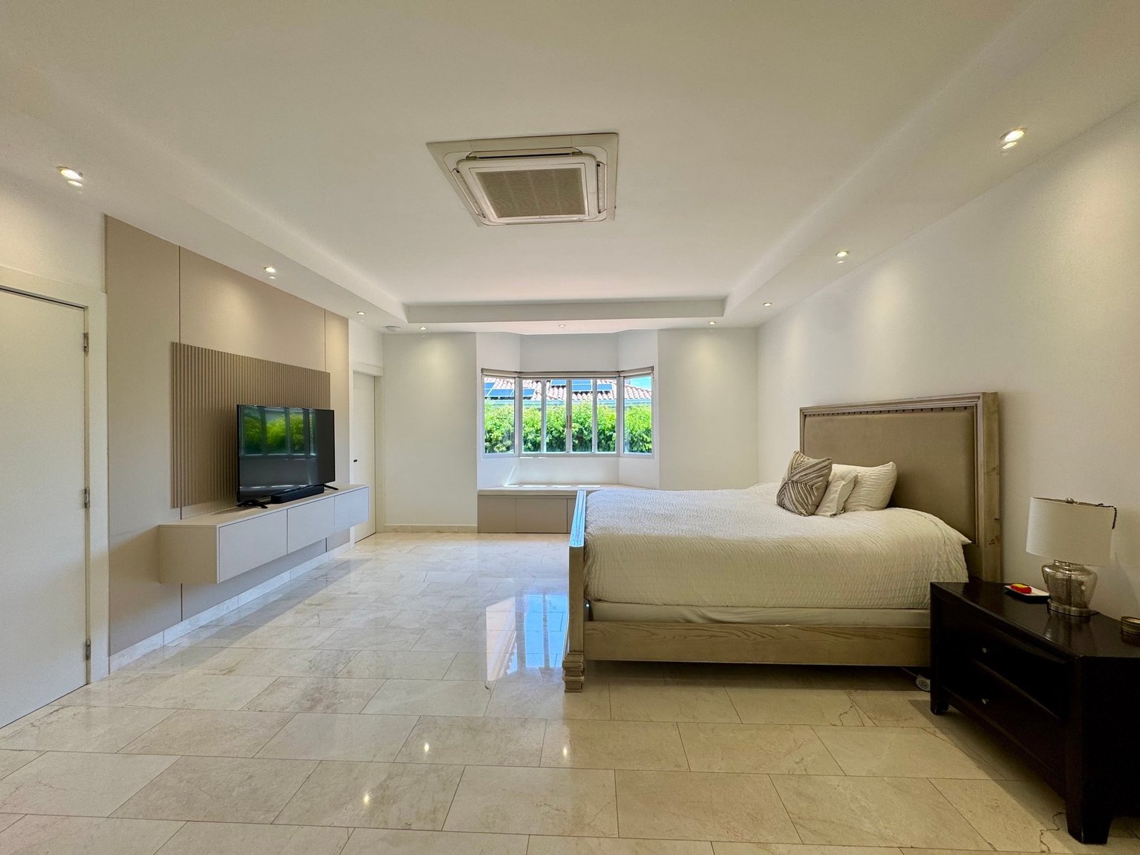 Remodeled Modern Home, Costa de las Perlas - Gallery image 16