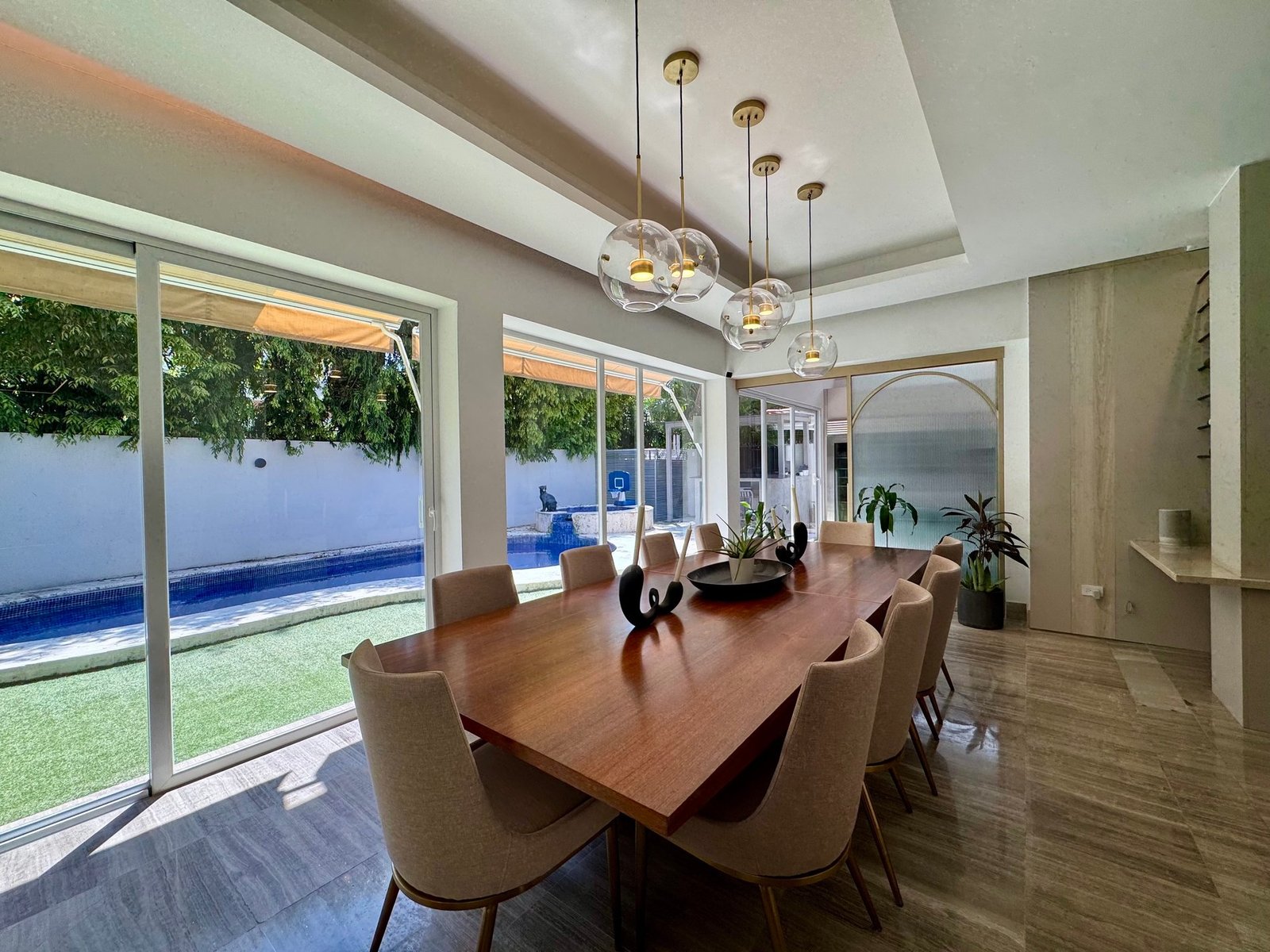 Remodeled Modern Home, Costa de las Perlas - Gallery image 2