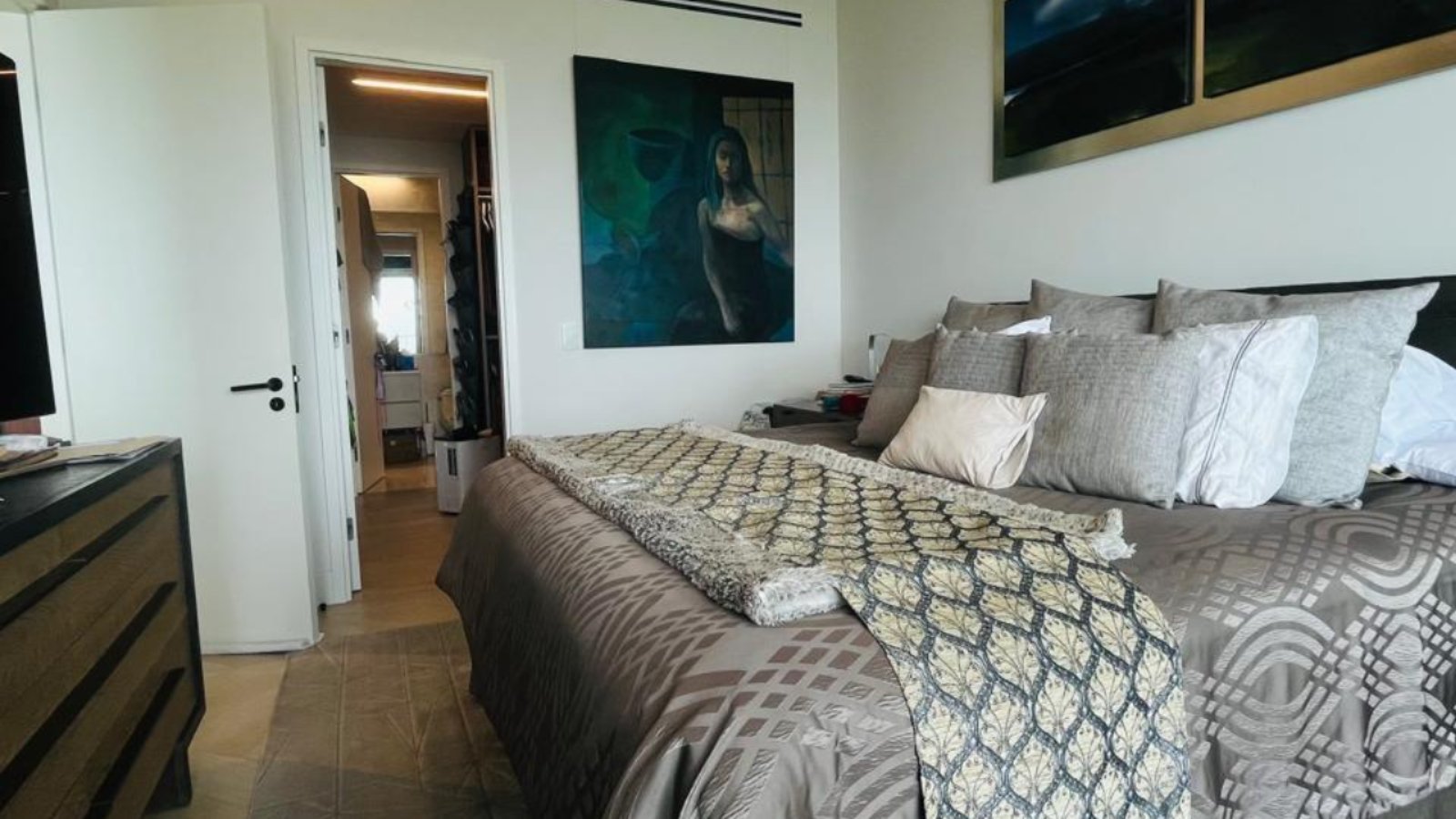 Seascape Beachfront Flat at Ocean Reef Islands - Gallery image 6