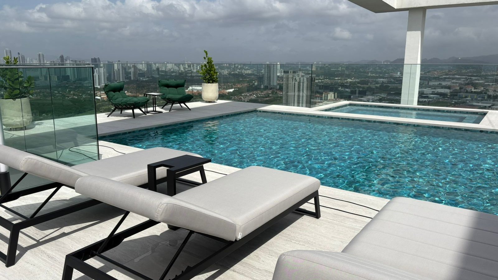 PH IVY Penthouse with Golf Views, Santa Maria - Gallery image 22