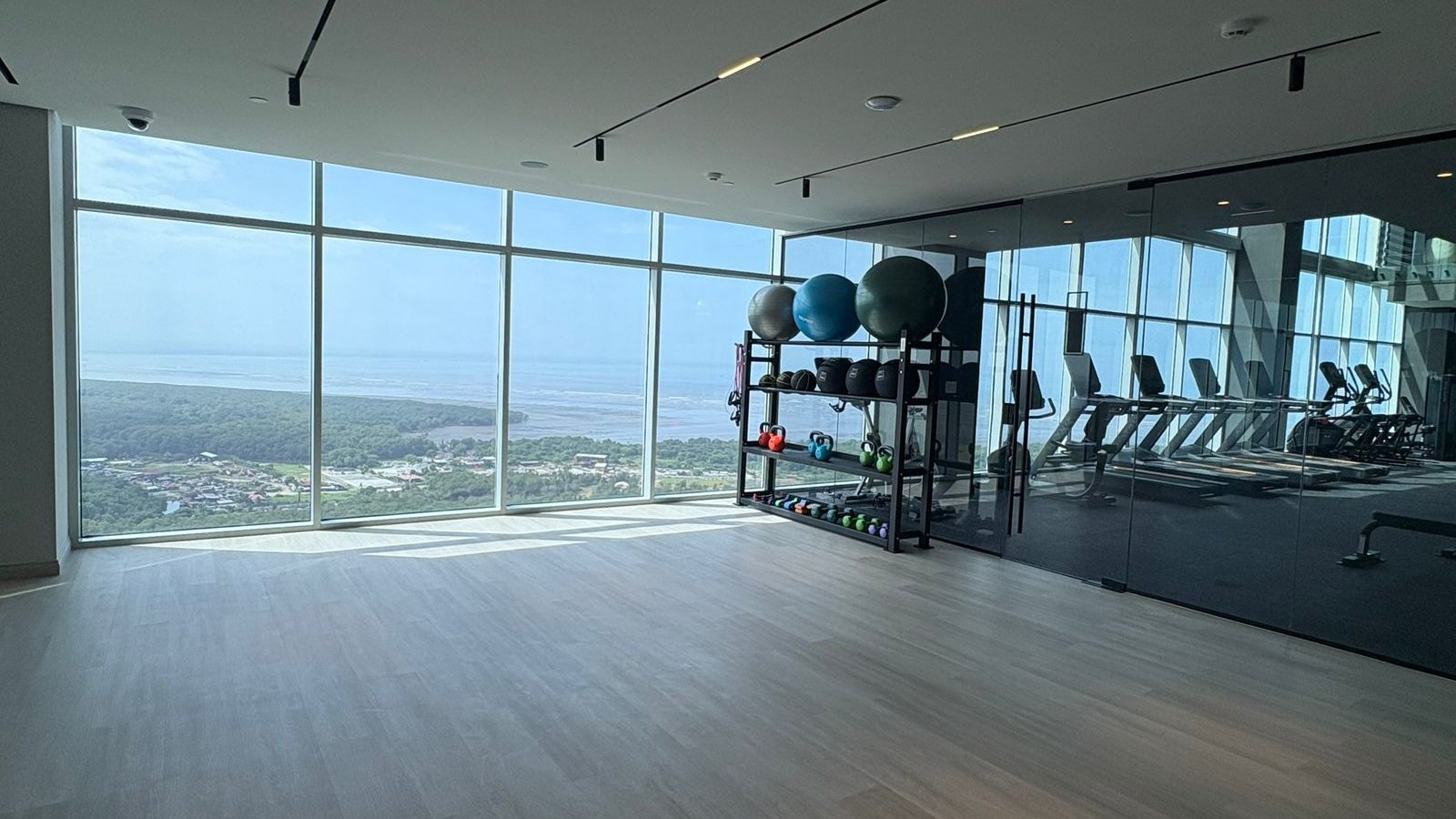 PH IVY Penthouse with Golf Views, Santa Maria - Gallery image 26