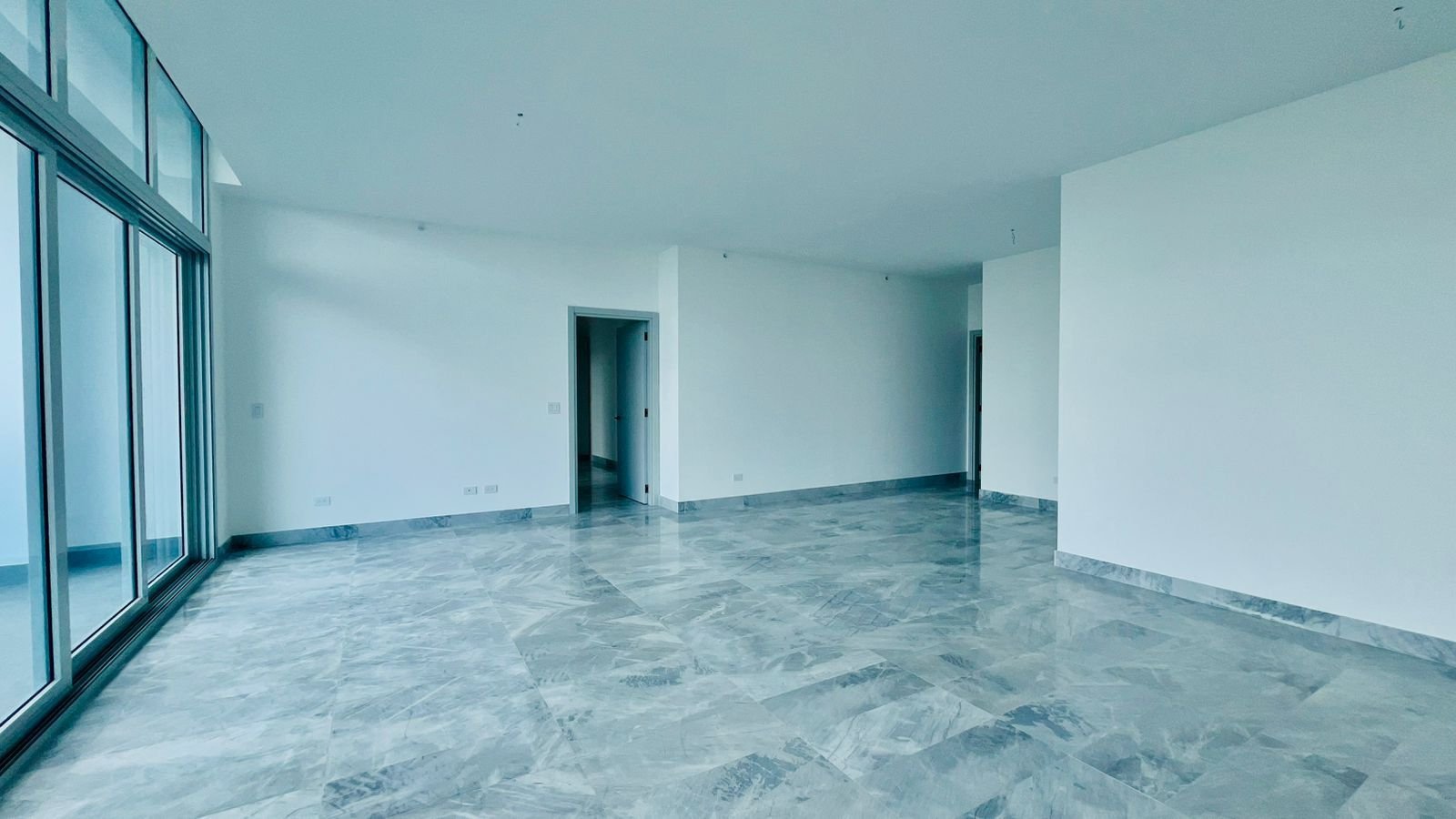 PH IVY Penthouse with Golf Views, Santa Maria - Gallery image 5