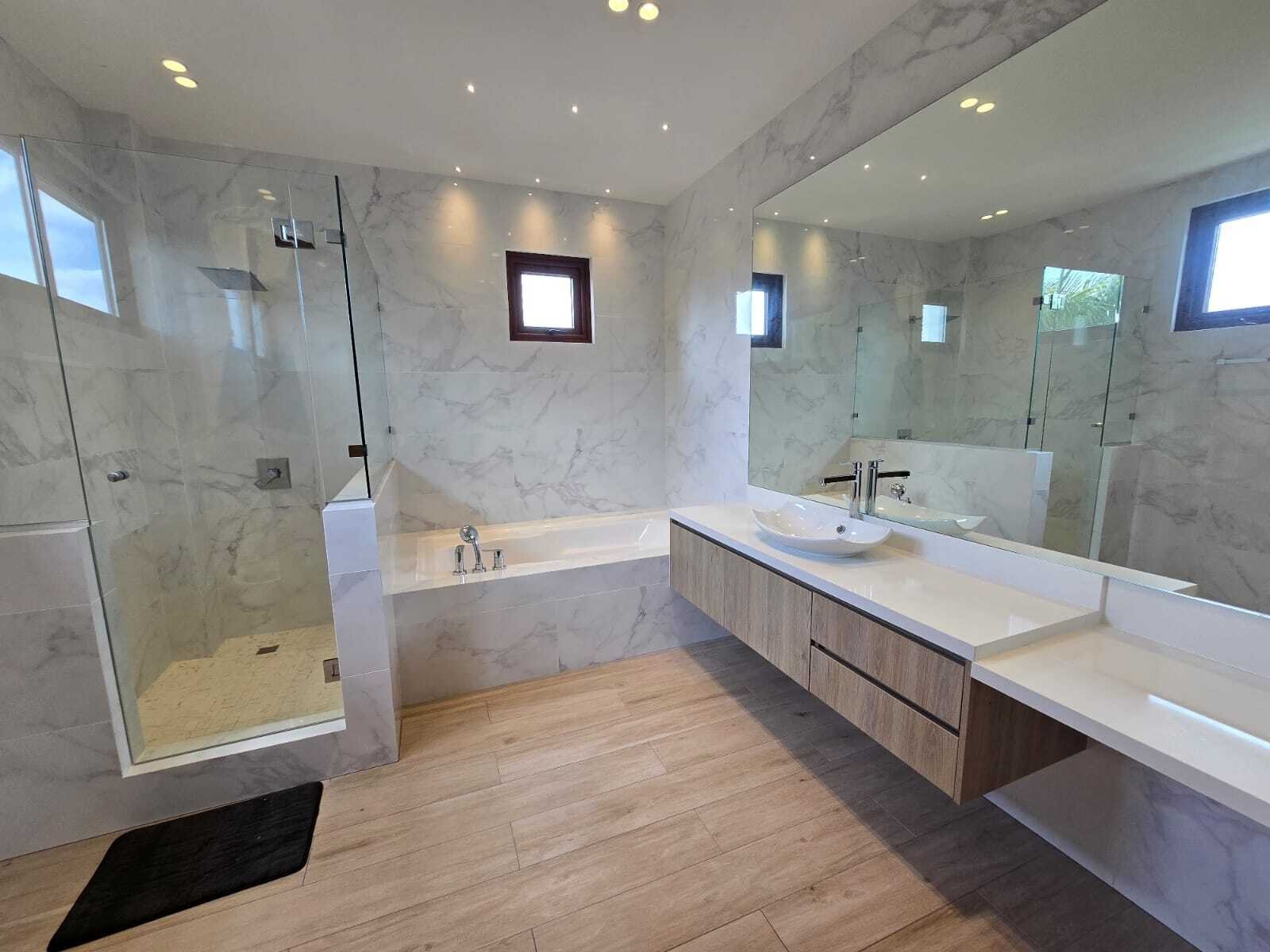 Balmoral Villa with Solar Power, Costa del Este - Gallery image 22