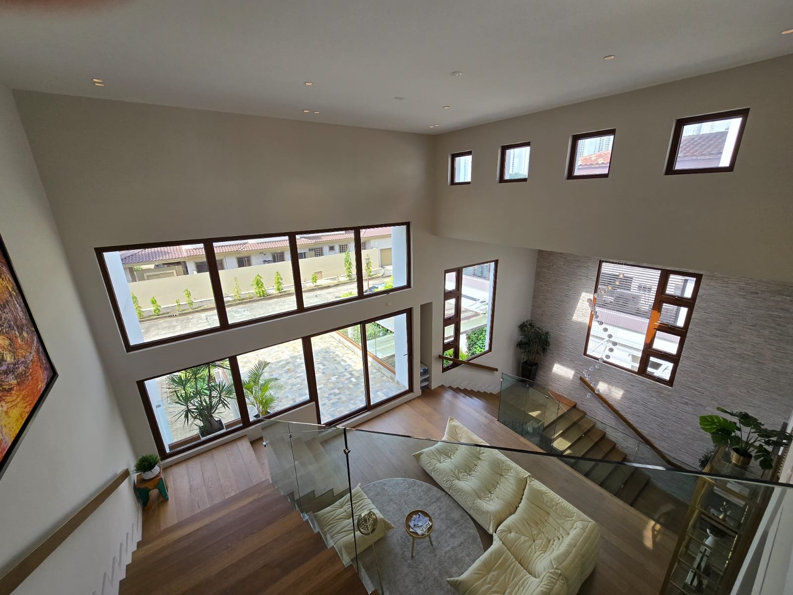 Balmoral Villa with Solar Power, Costa del Este - Gallery image 32