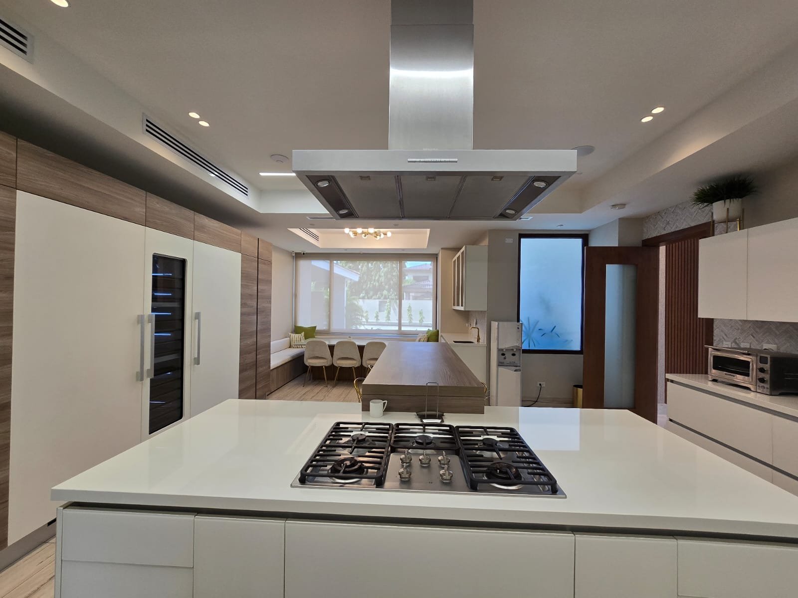 Balmoral Villa with Solar Power, Costa del Este - Gallery image 33