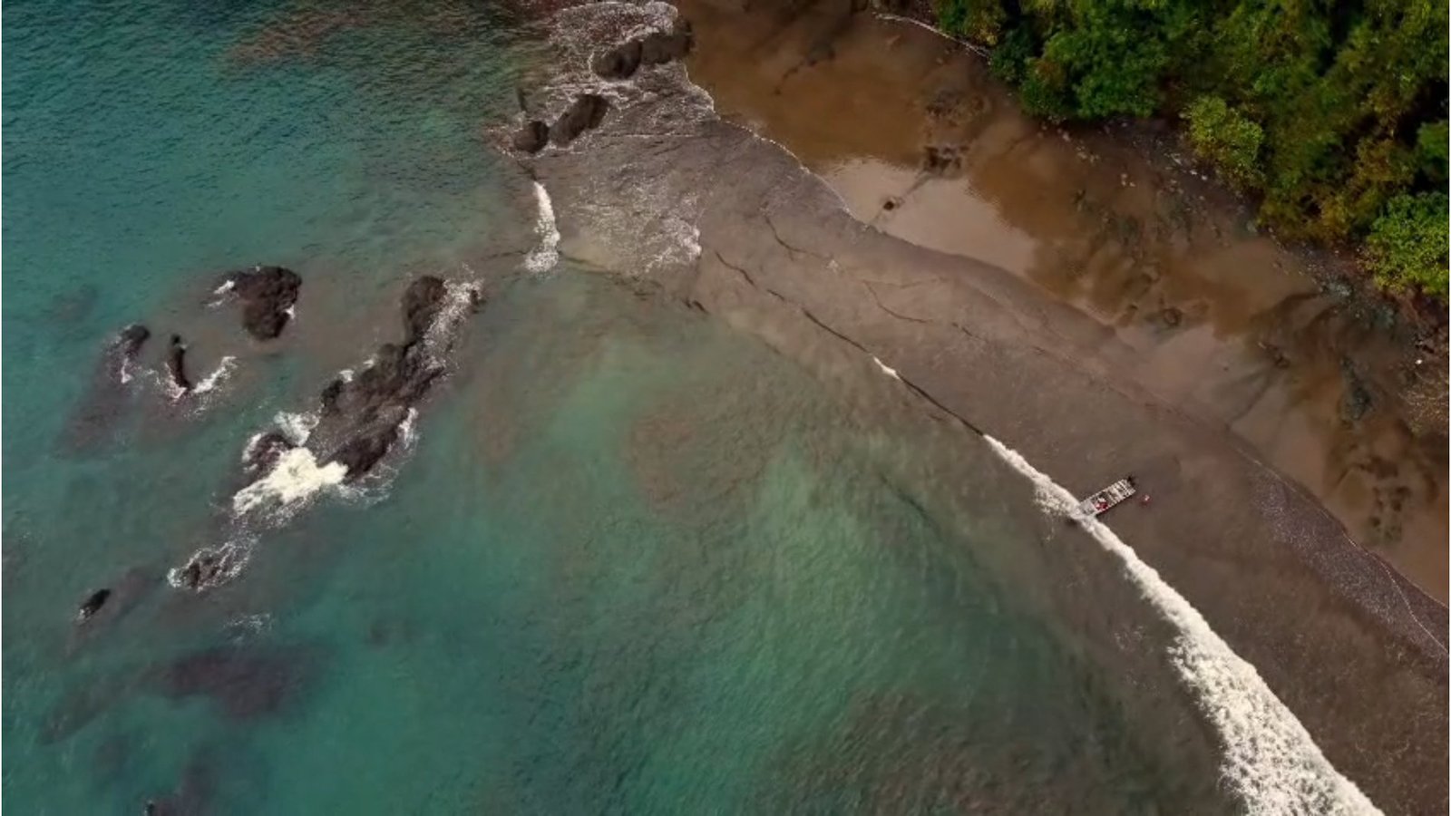 820-Hectare Oceanfront Land at Pinas Bay, Darien - Gallery image 12