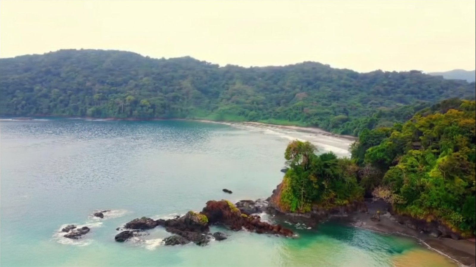 820-Hectare Oceanfront Land at Pinas Bay, Darien - Gallery image 6