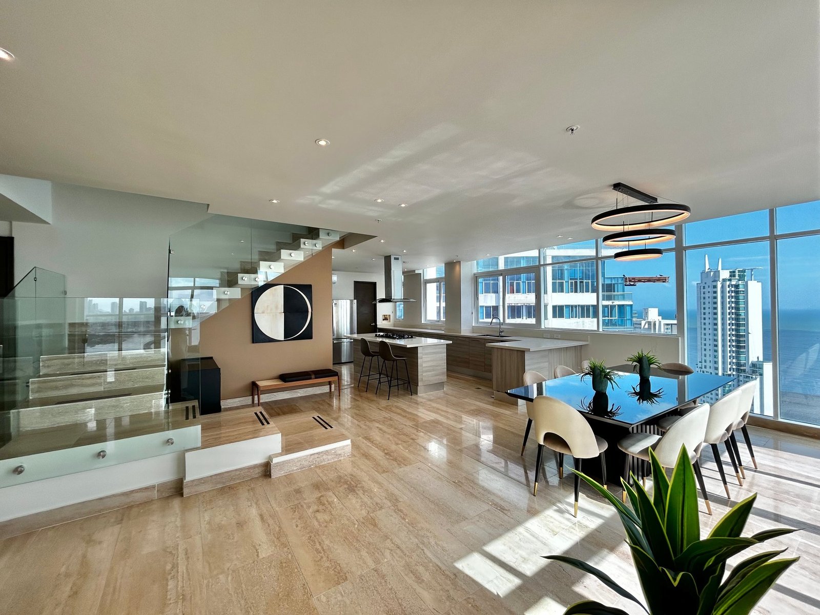 Furnished Duplex Penthouse at The Regent, Costa del Este - Gallery image 15