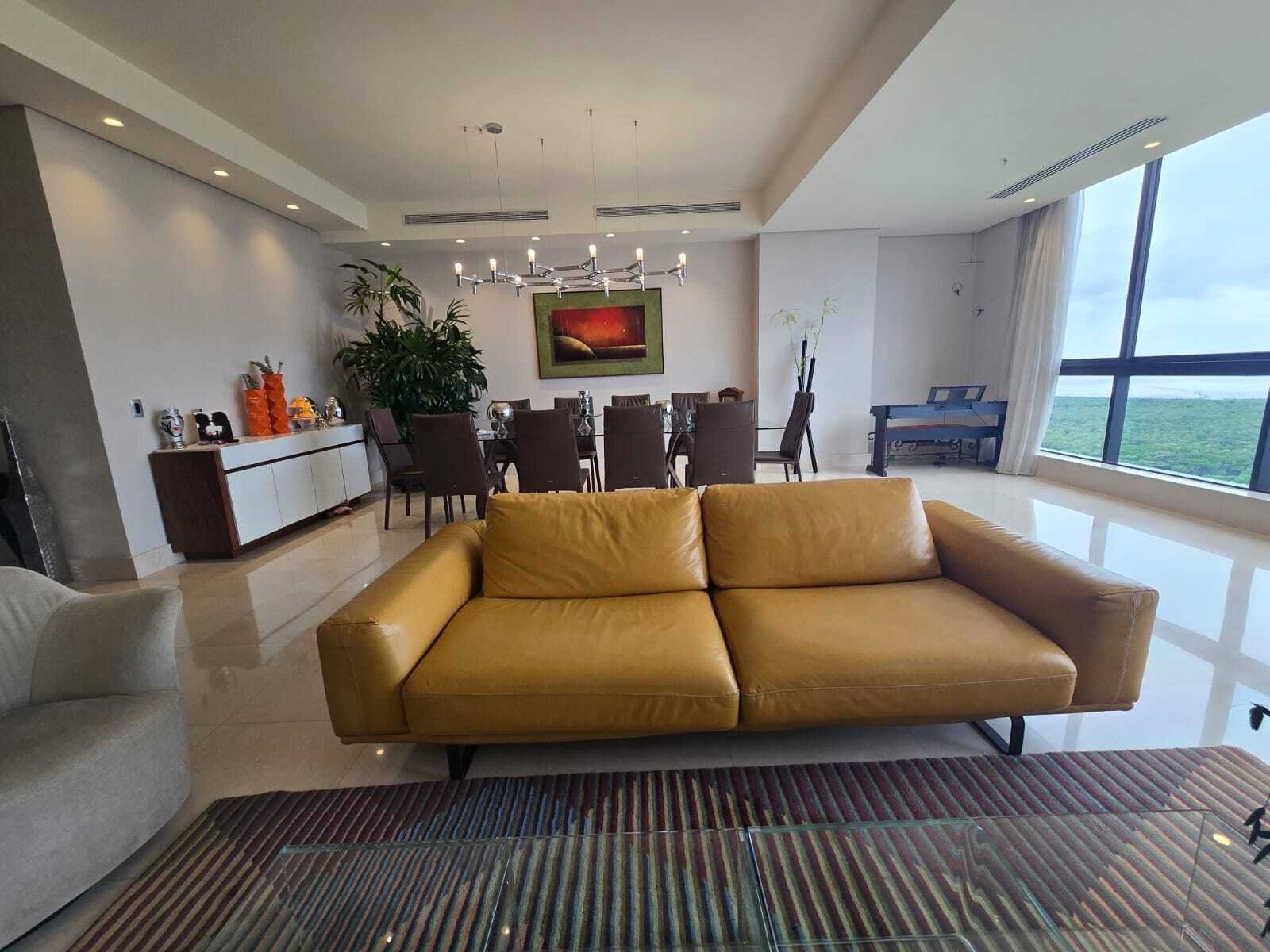 Duplex Penthouse with Rooftop at PH La Vista, Santa Maria - Gallery image 11