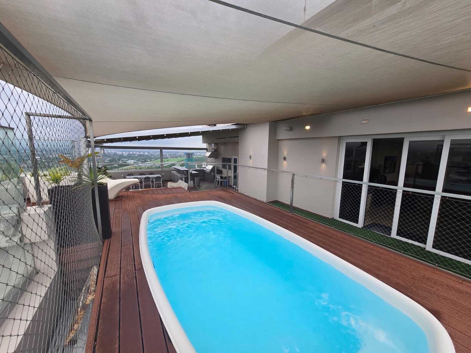 Duplex Penthouse with Rooftop at PH La Vista, Santa Maria - Gallery image 18