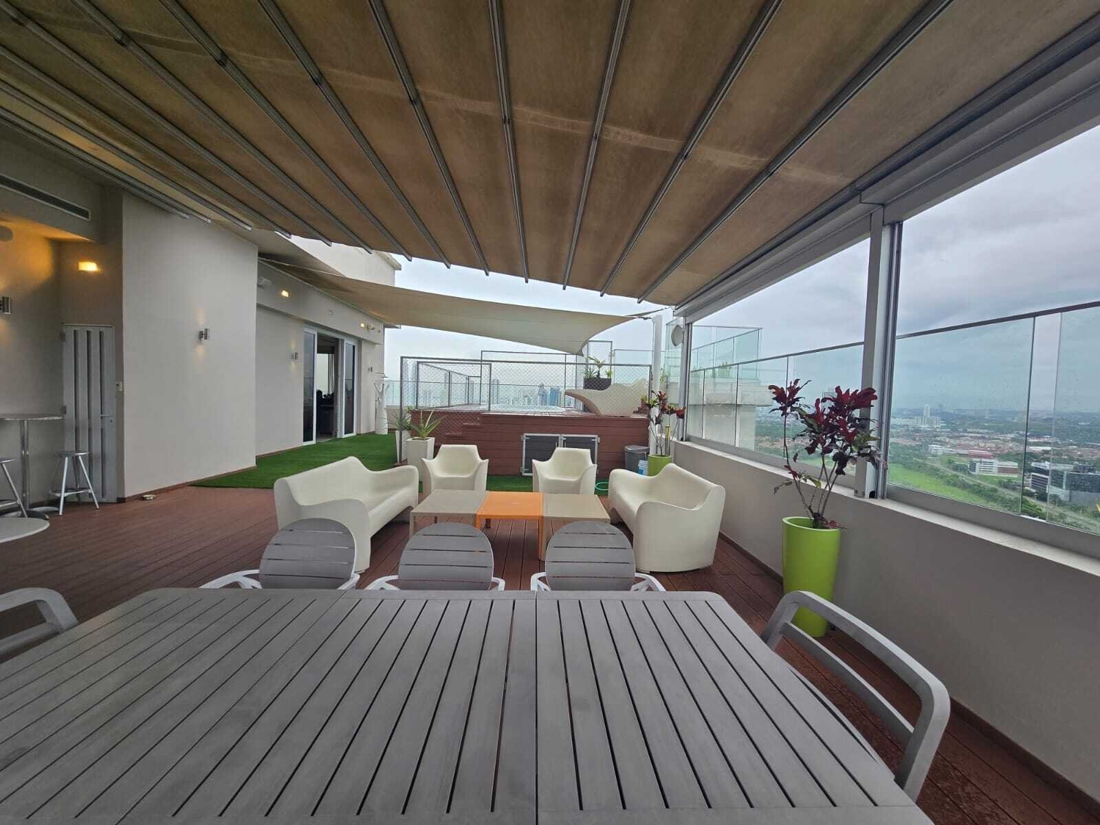 Duplex Penthouse with Rooftop at PH La Vista, Santa Maria - Gallery image 22
