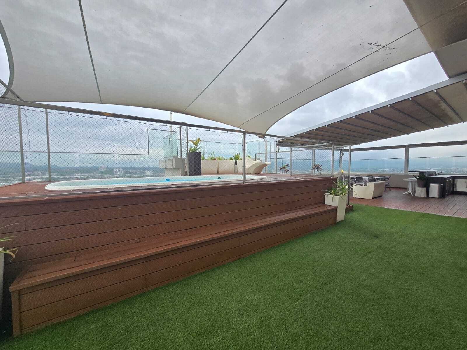 Duplex Penthouse with Rooftop at PH La Vista, Santa Maria - Gallery image 23