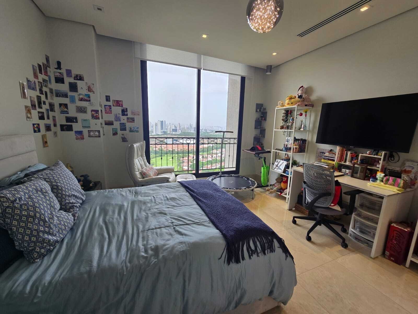 Duplex Penthouse with Rooftop at PH La Vista, Santa Maria - Gallery image 36
