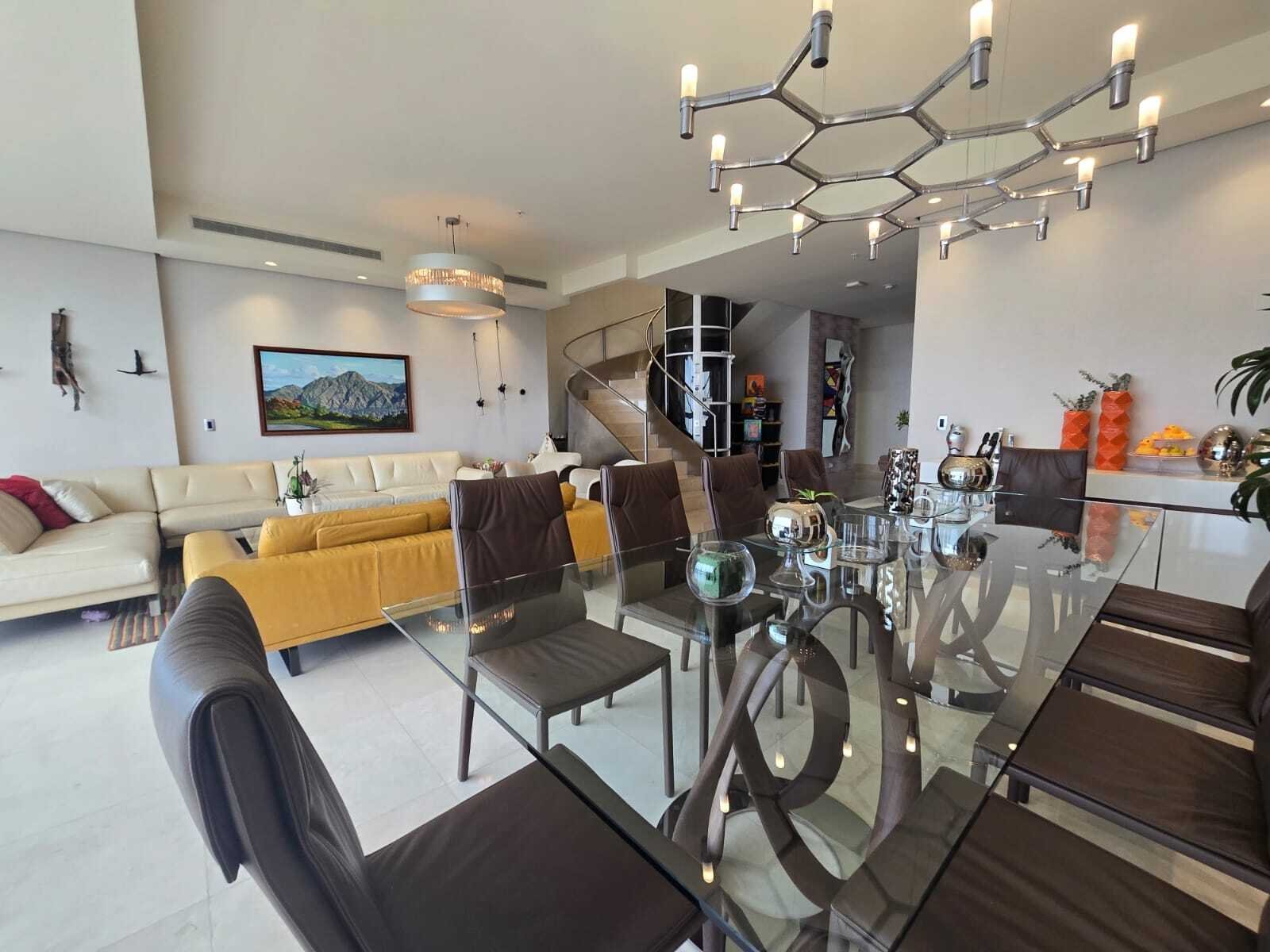 Duplex Penthouse with Rooftop at PH La Vista, Santa Maria - Gallery image 7