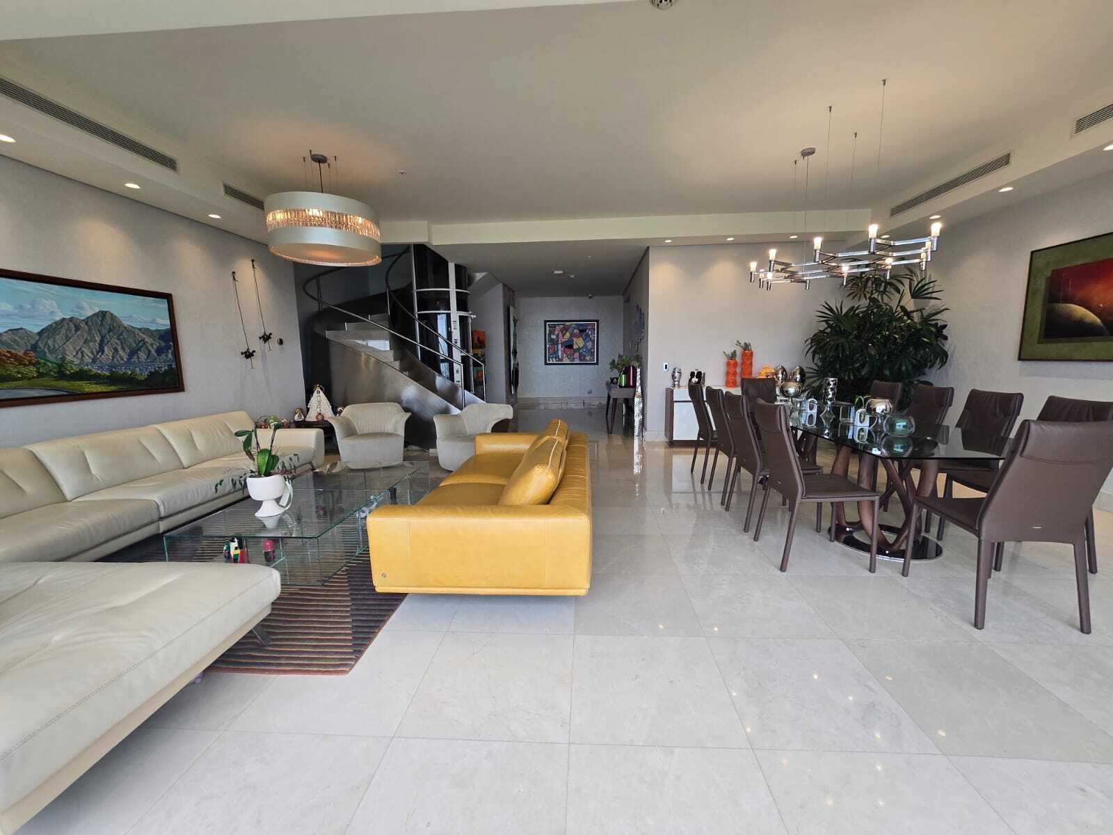 Duplex Penthouse with Rooftop at PH La Vista, Santa Maria - Gallery image 9